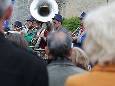 fanfare - Agrandir l'image (fenêtre modale)