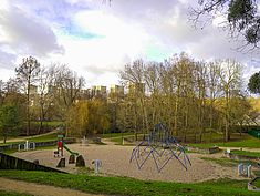 Parc de Spelthorne, Melun - Agrandir l'image (fenêtre modale)