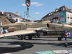 Paris Air Legend 2019 - Jaguar @ Place St Jean, Melun - Agrandir l'image (fenêtre modale)